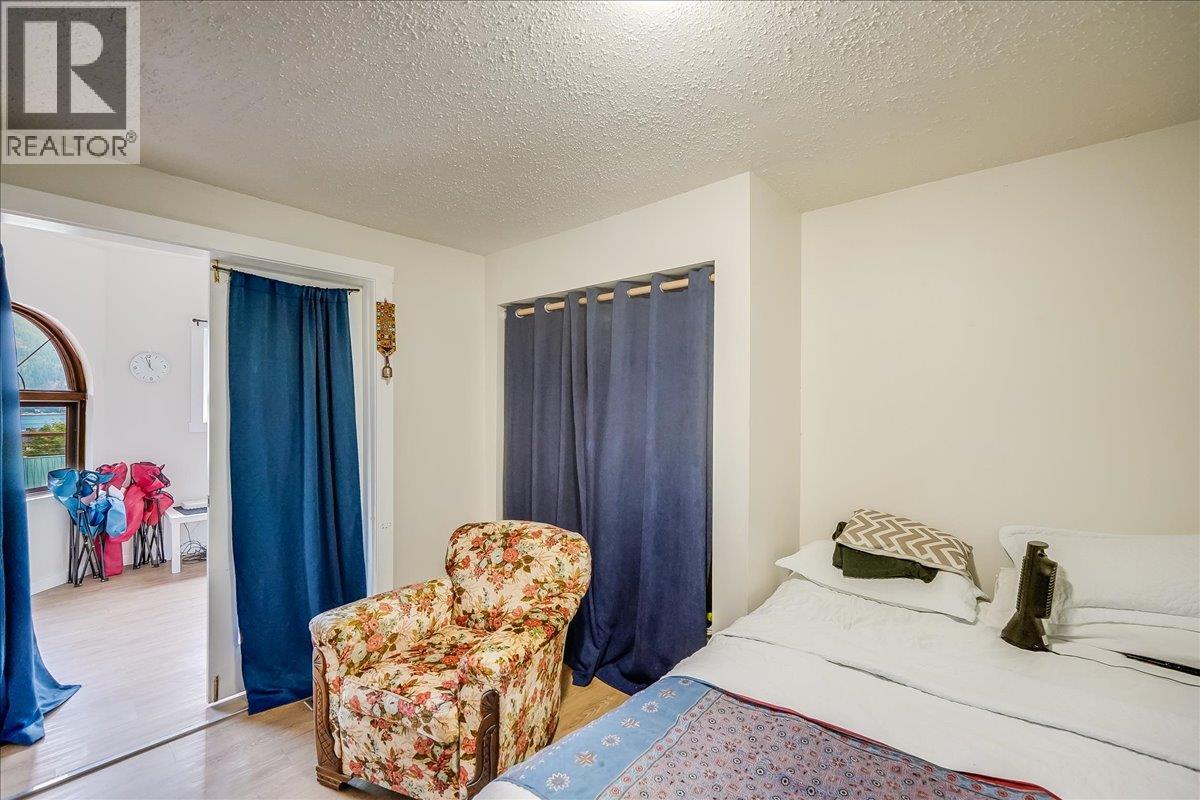 1007 Gordon Street - 48