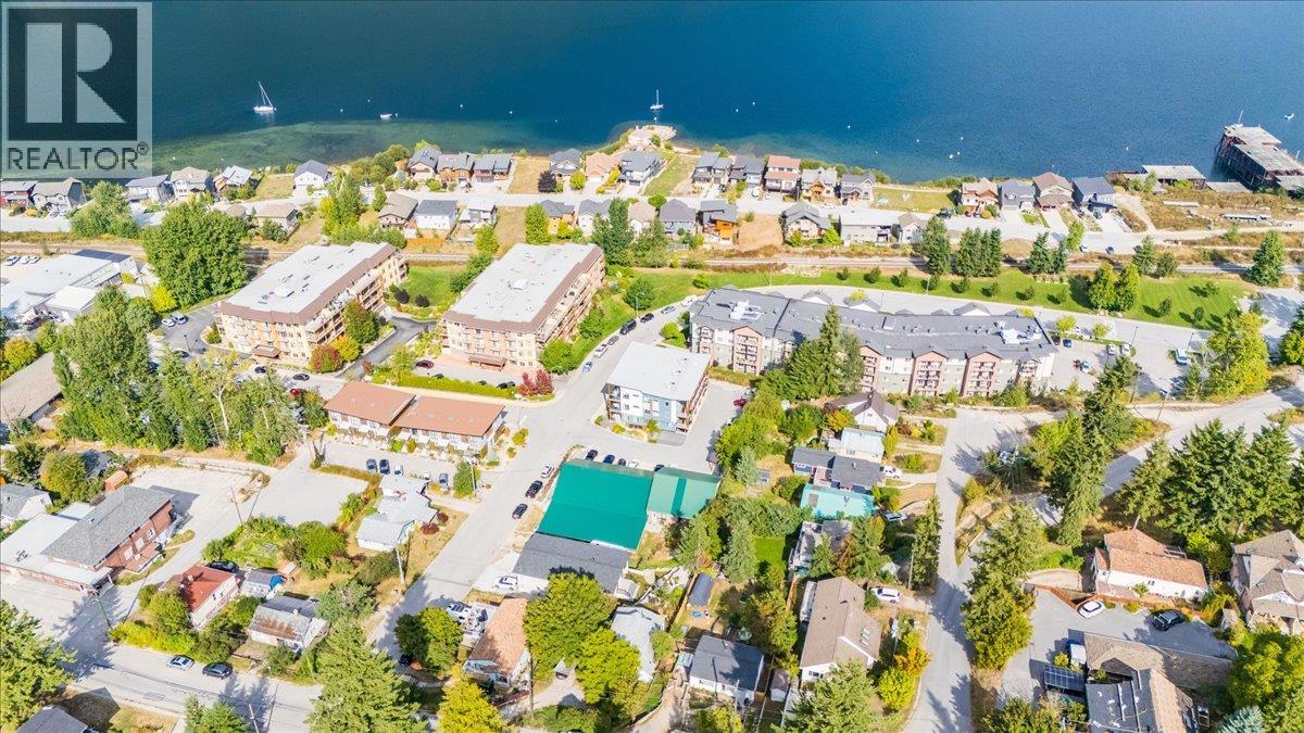 1007 Gordon Street - 72