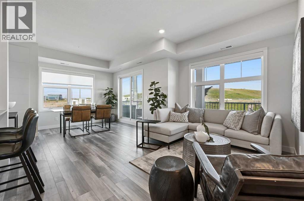 225, 255 Les Jardins Park SE, Calgary, Alberta