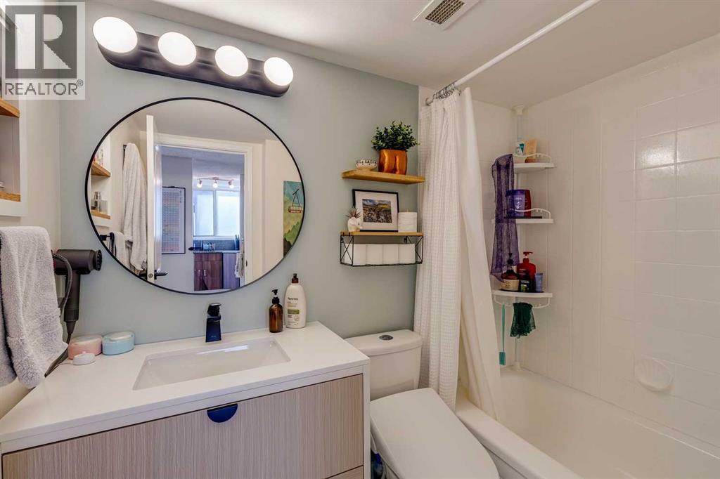 Single Family House for Sale in    Avenue SW Beltline Calgary 