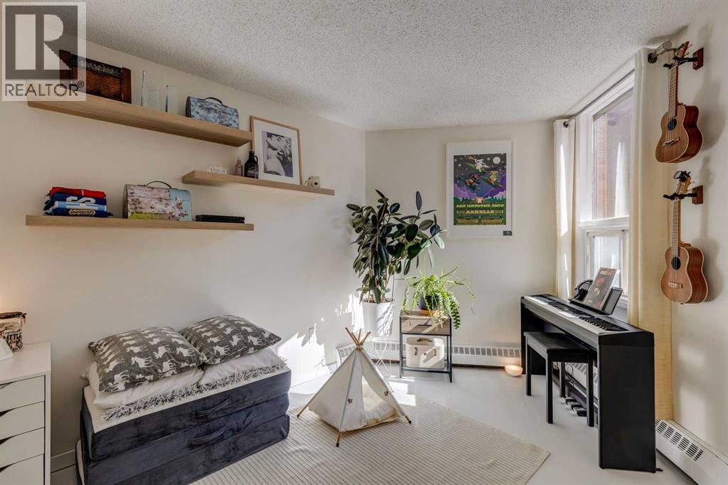 Single Family House for Sale in    Avenue SW Beltline Calgary 