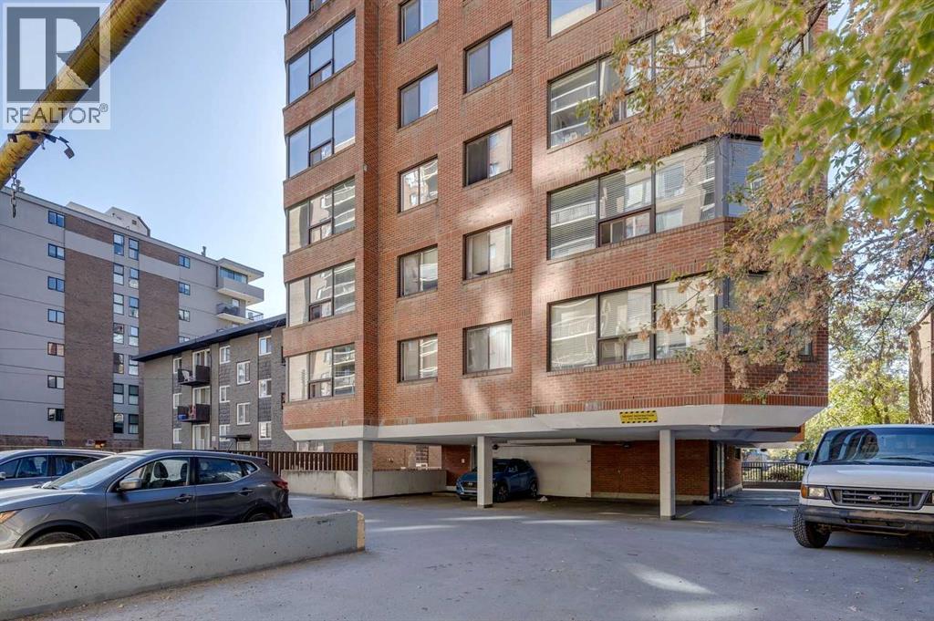 Single Family House for Sale in    Avenue SW Beltline Calgary 