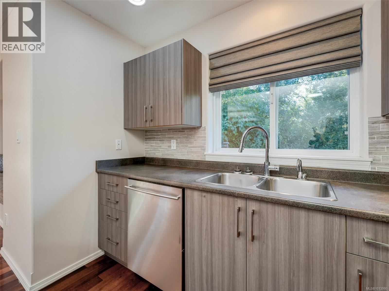  6625 Acreman Place, Sooke