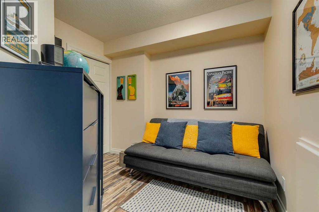 Single Family House for Sale in    Street NW Sunnyside Calgary 