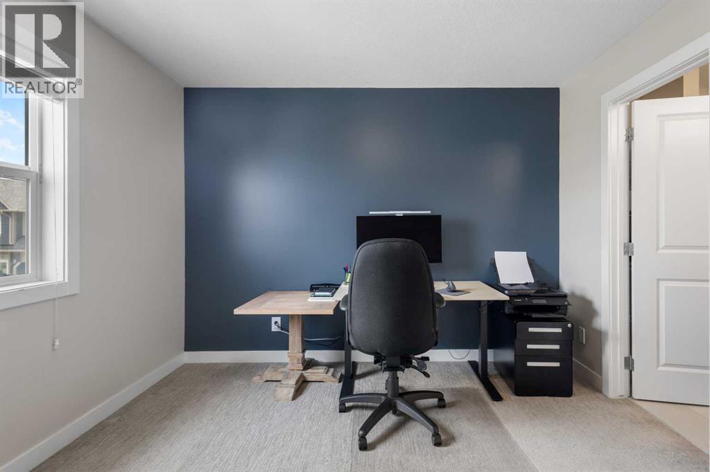 Single Family House for Sale in  Legacy Common SE Legacy Calgary 