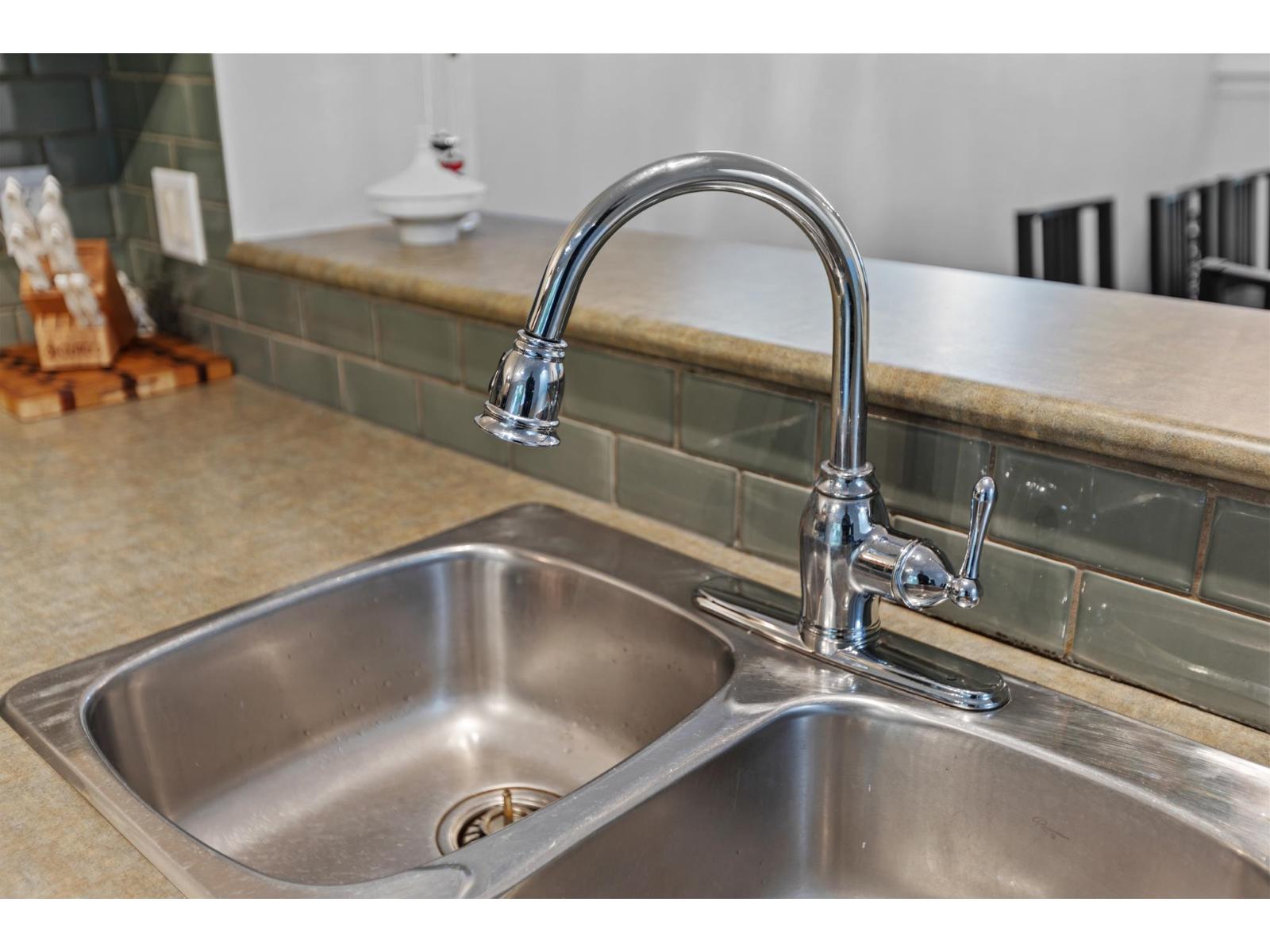 86 6747 203 STREET, Langley