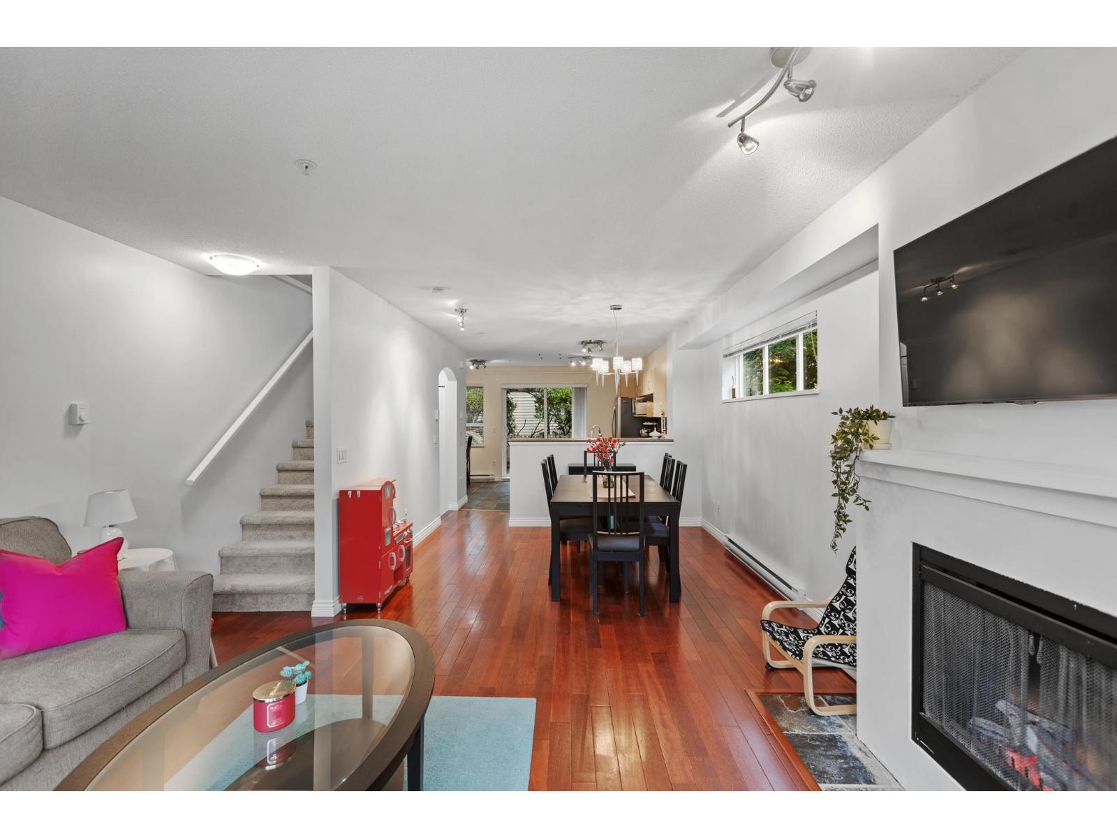 86 6747 203 STREET, Langley