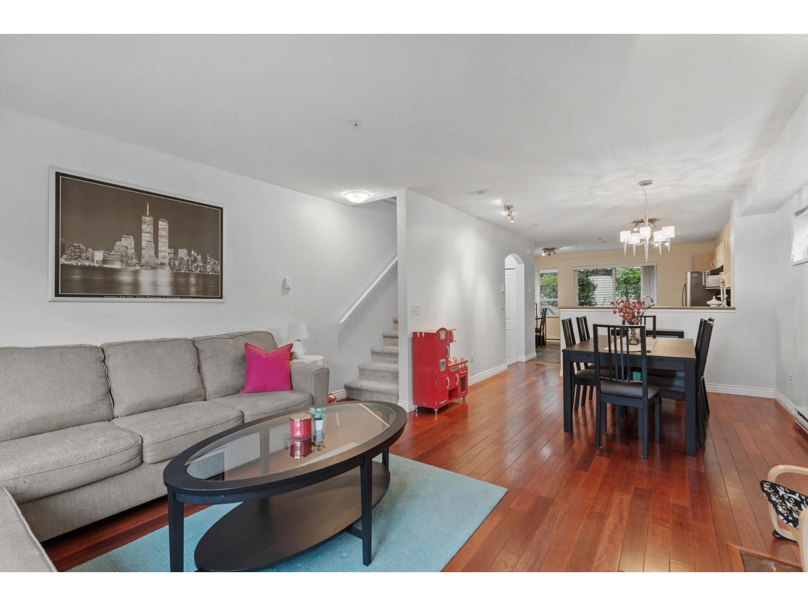 86 6747 203 STREET, Langley