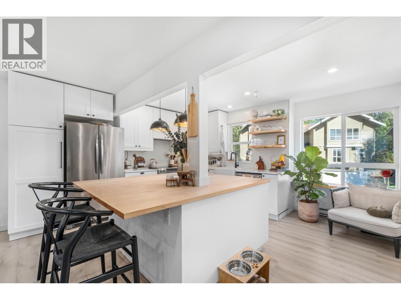 43 1400 PARK STREET, Pemberton