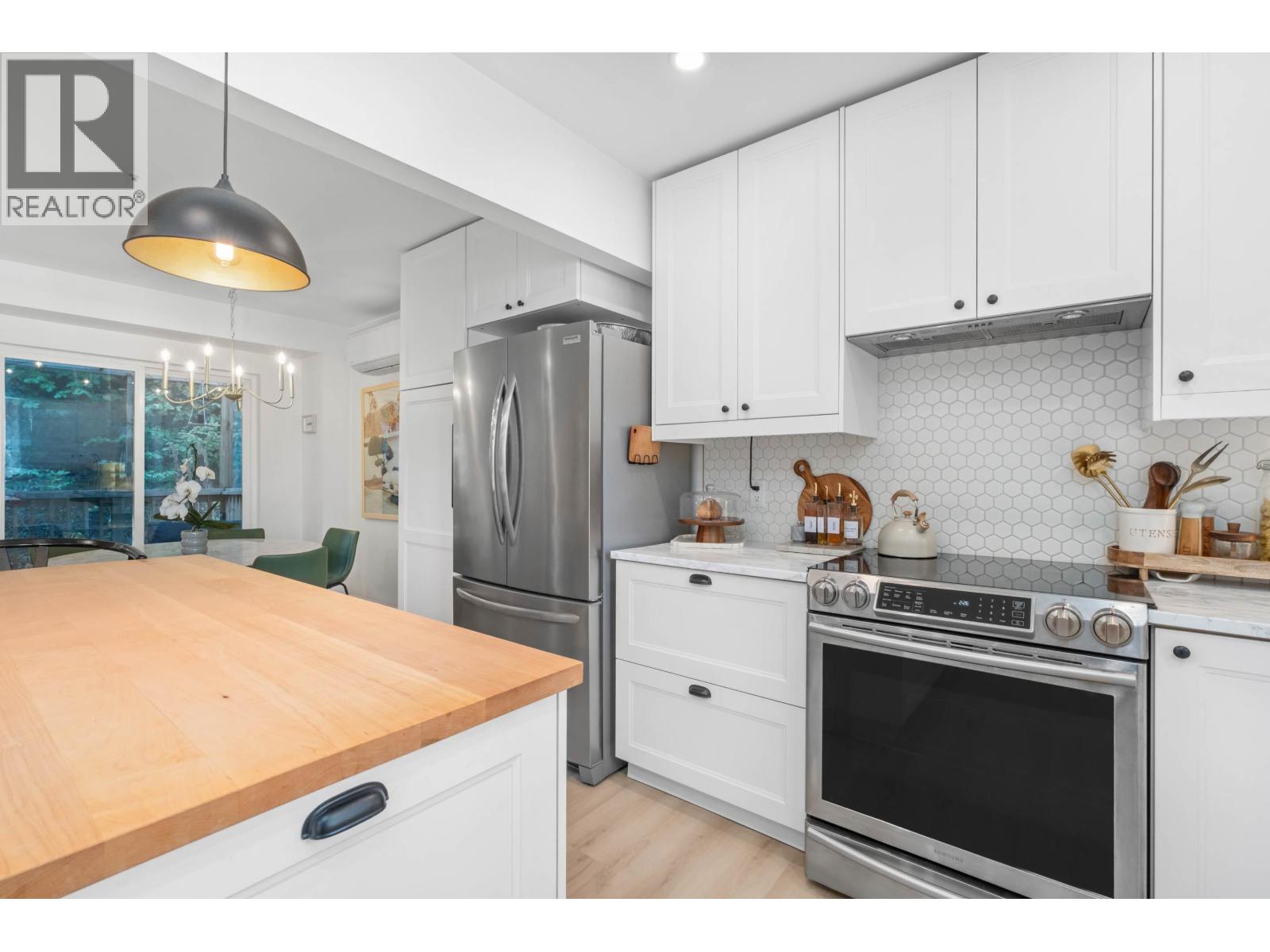 43 1400 PARK STREET, Pemberton