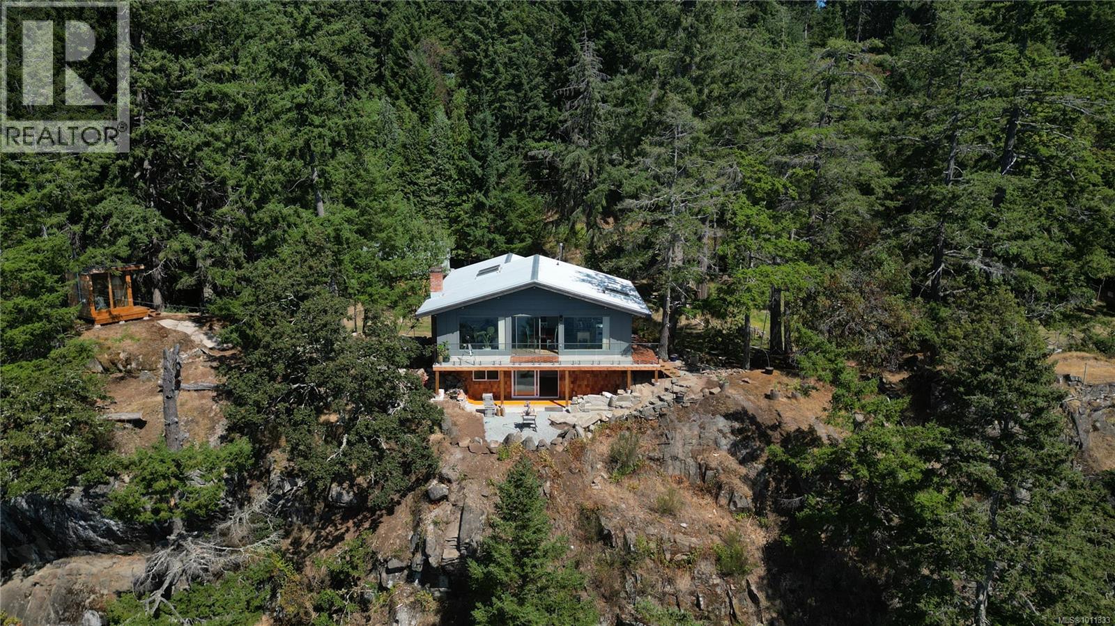 285 Mountain Park Dr, Salt Spring