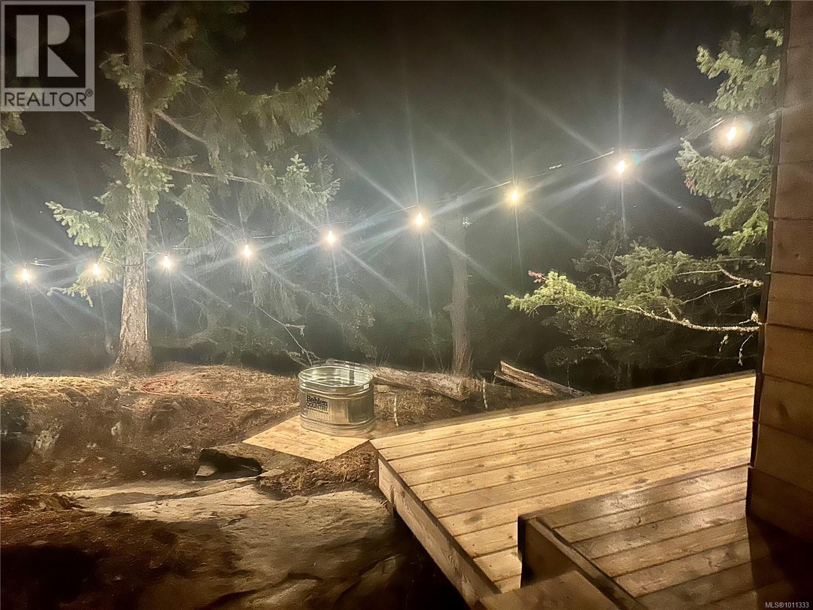 285 Mountain Park Dr, Salt Spring