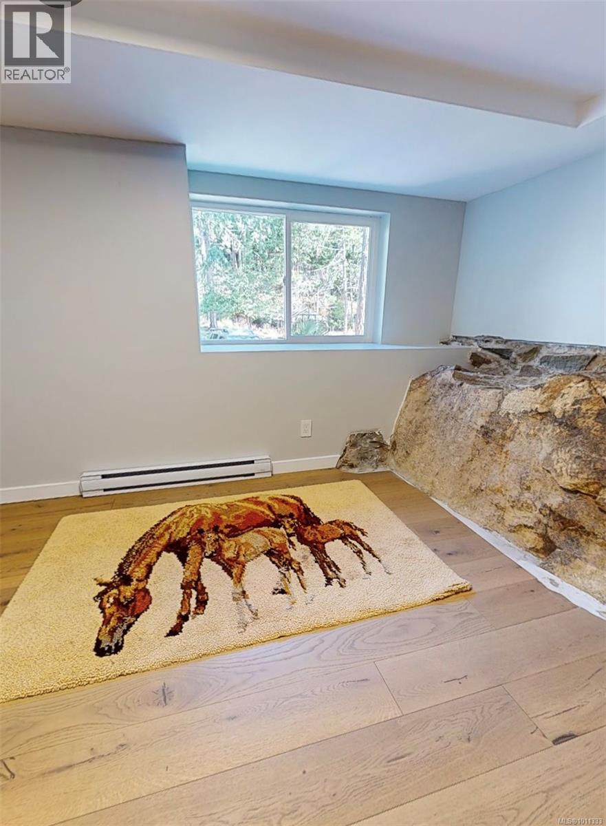 285 Mountain Park Dr, Salt Spring