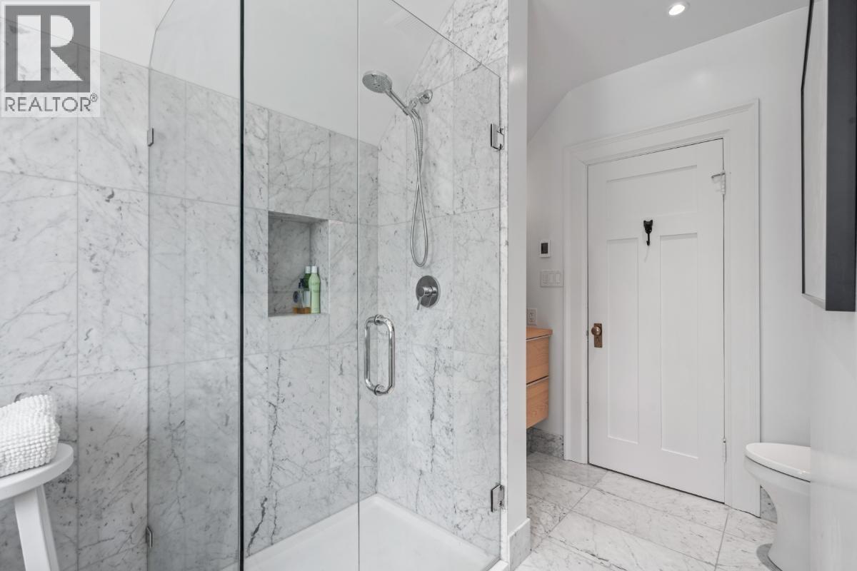 1850 W 30TH AVENUE, Vancouver