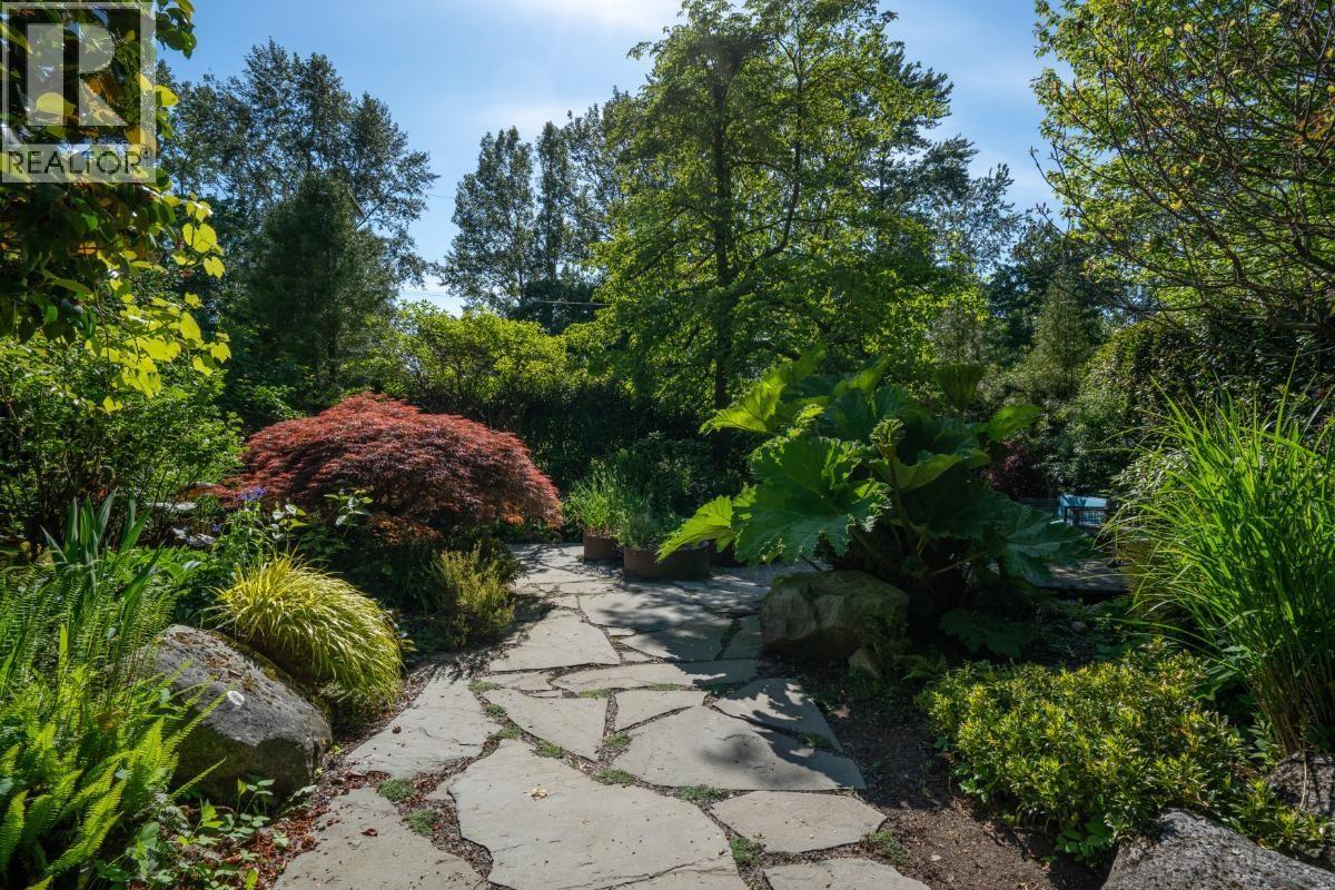 1850 W 30TH AVENUE, Vancouver
