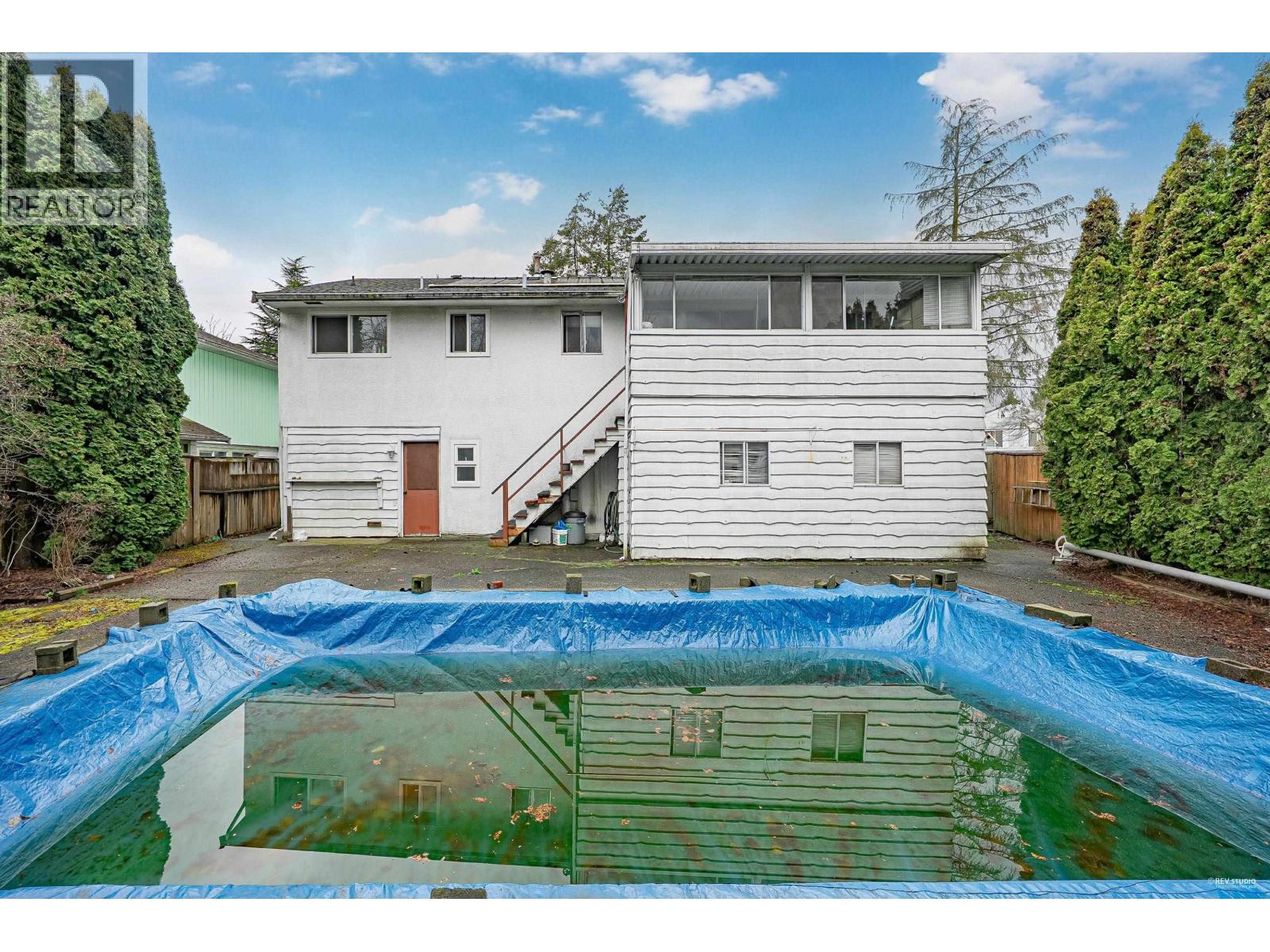 6160 REDFERN CRESCENT, Richmond