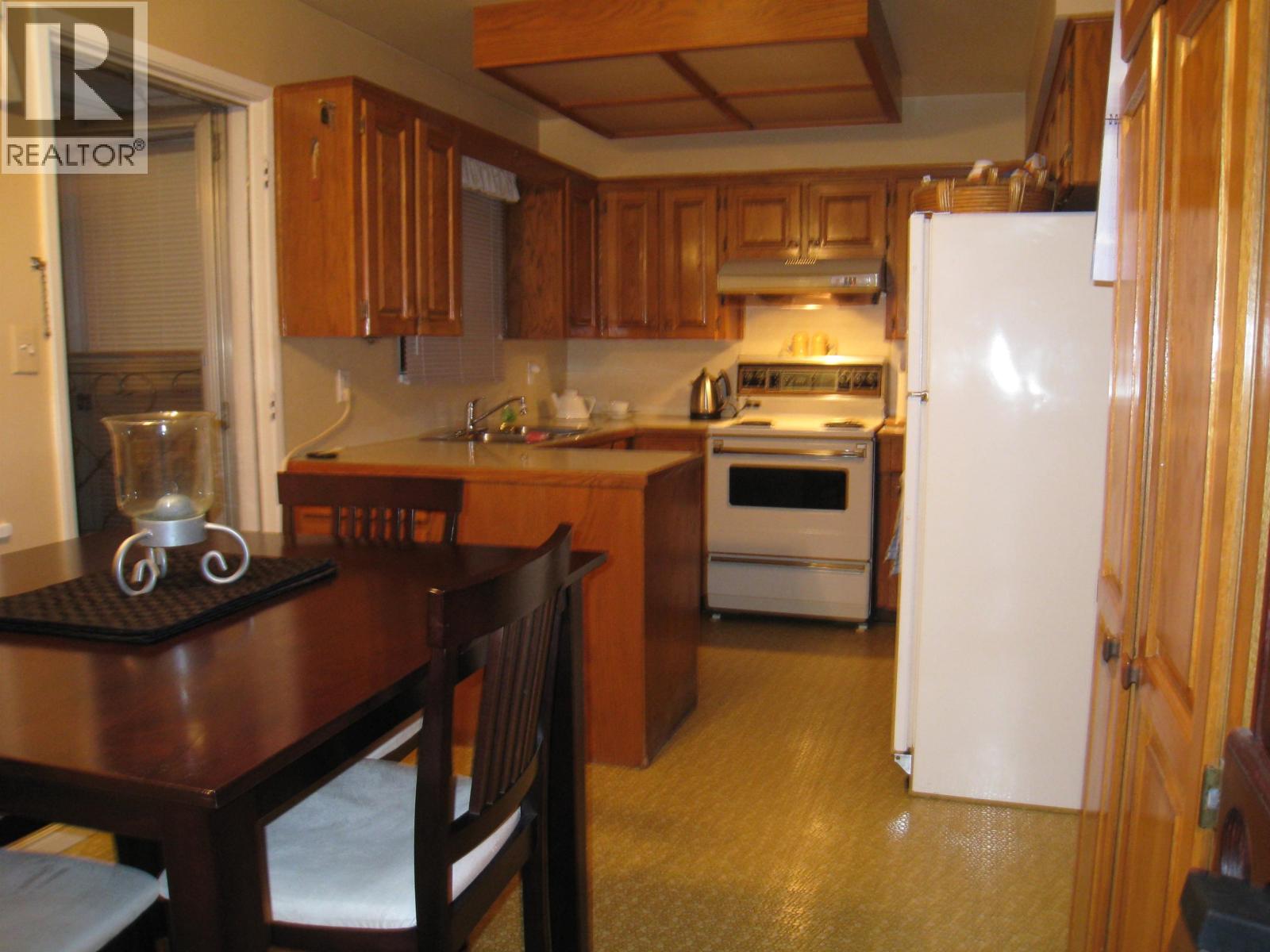 6160 REDFERN CRESCENT, Richmond