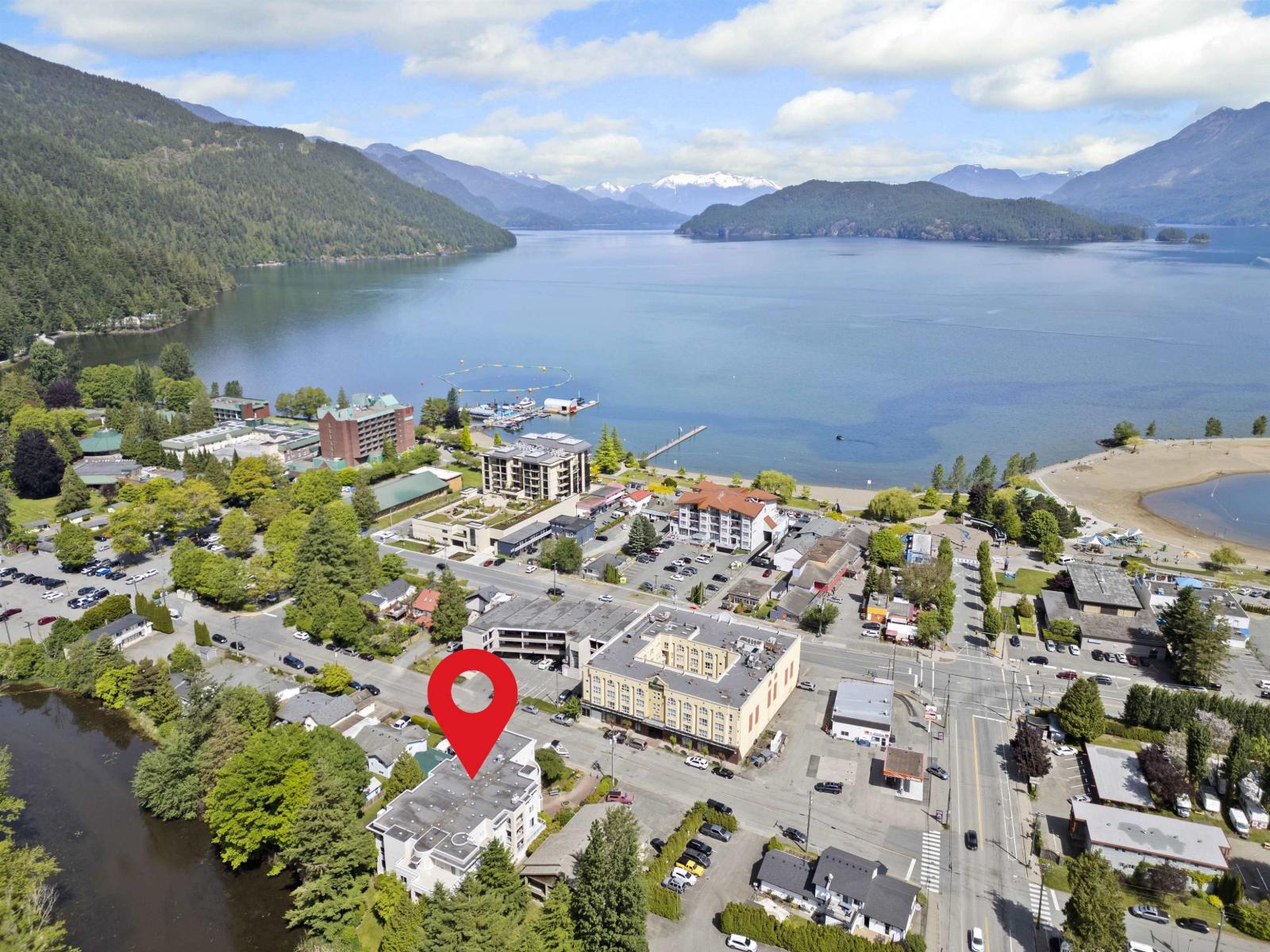 305 170 CEDAR AVENUE, Harrison Hot Springs, Harrison Hot Springs
