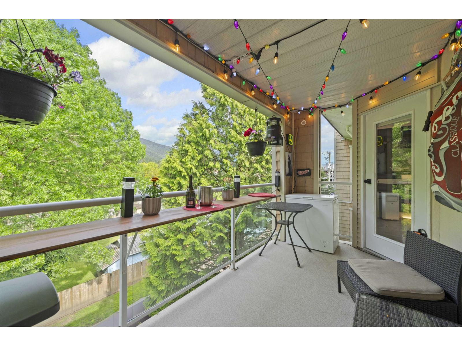 305 170 CEDAR AVENUE, Harrison Hot Springs, Harrison Hot Springs