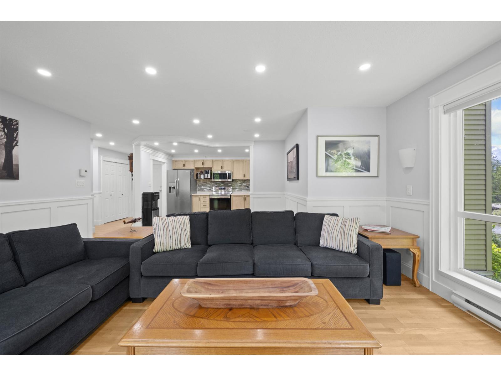 305 170 CEDAR AVENUE, Harrison Hot Springs, Harrison Hot Springs