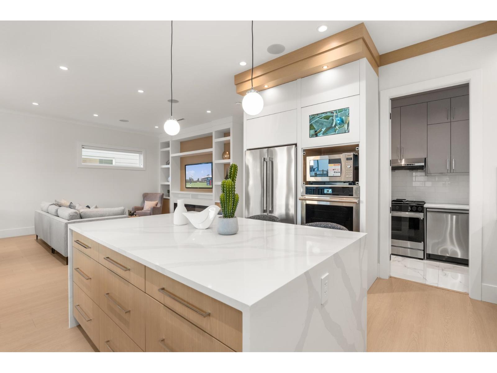 7464 115 STREET, Delta