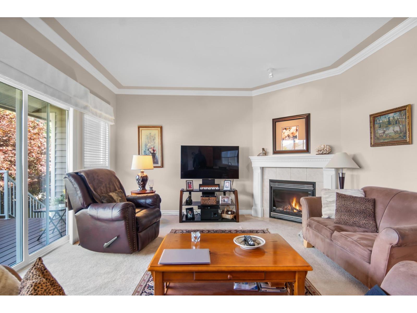 8 349 WALNUT AVENUE, Harrison Hot Springs, Harrison Hot Springs