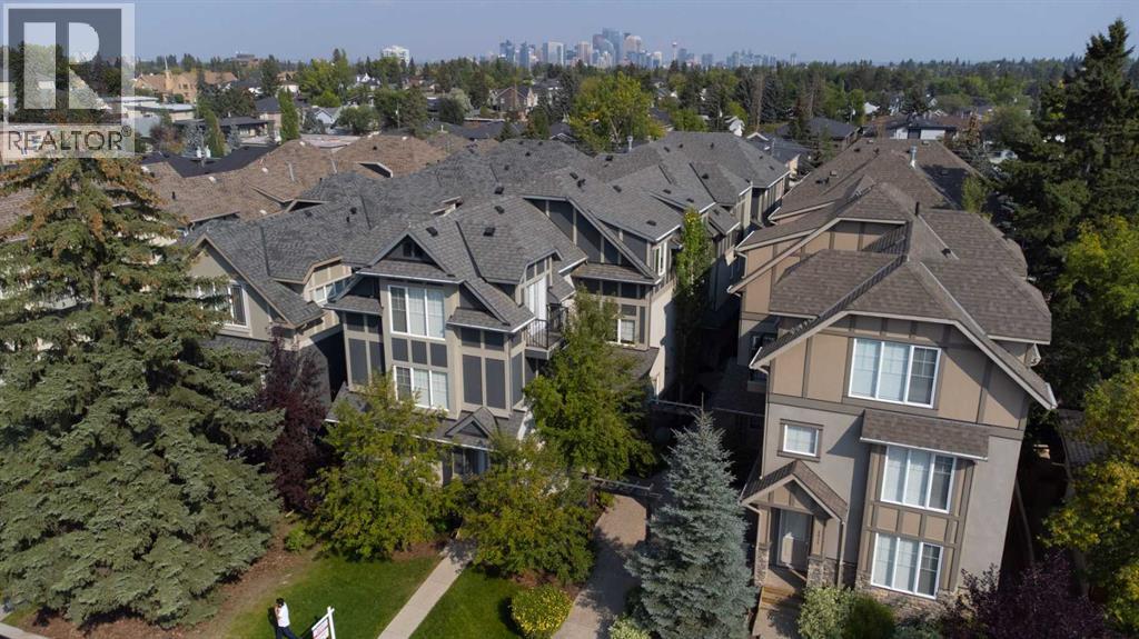 Single Family House for Sale in    Street SW Killarney/Glengarry Calgary 