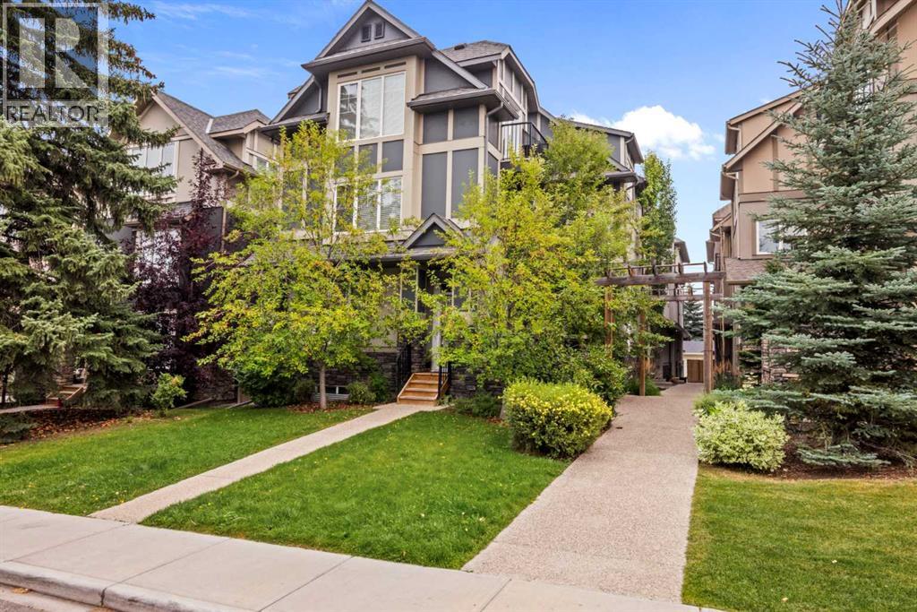 4, 2428 30 Street SW, Calgary, Alberta