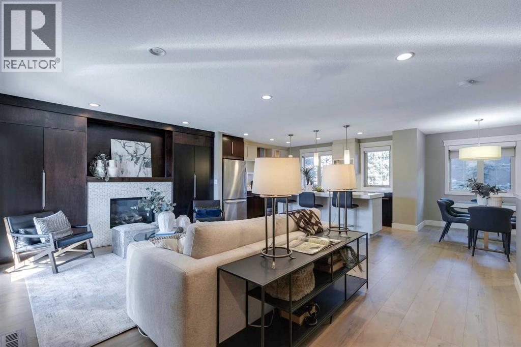 Single Family House for Sale in   Avenue SW Killarney/Glengarry Calgary 