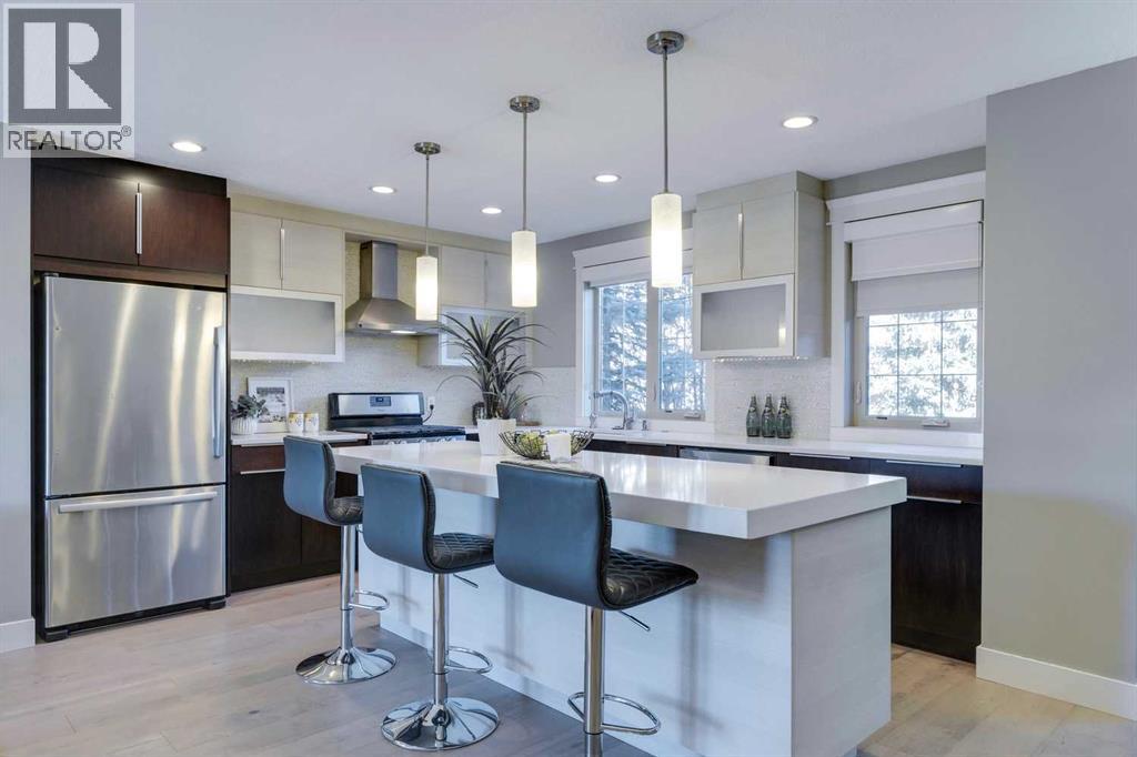 Single Family House for Sale in   Avenue SW Killarney/Glengarry Calgary 