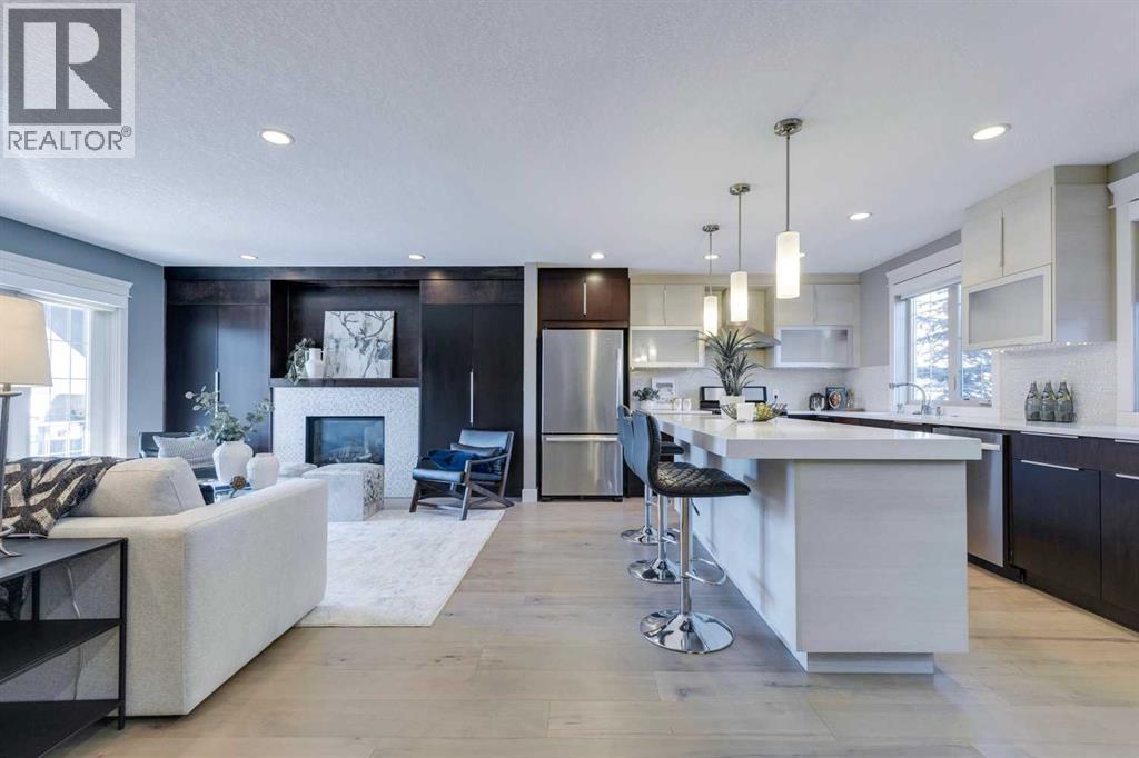 Single Family House for Sale in   Avenue SW Killarney/Glengarry Calgary 