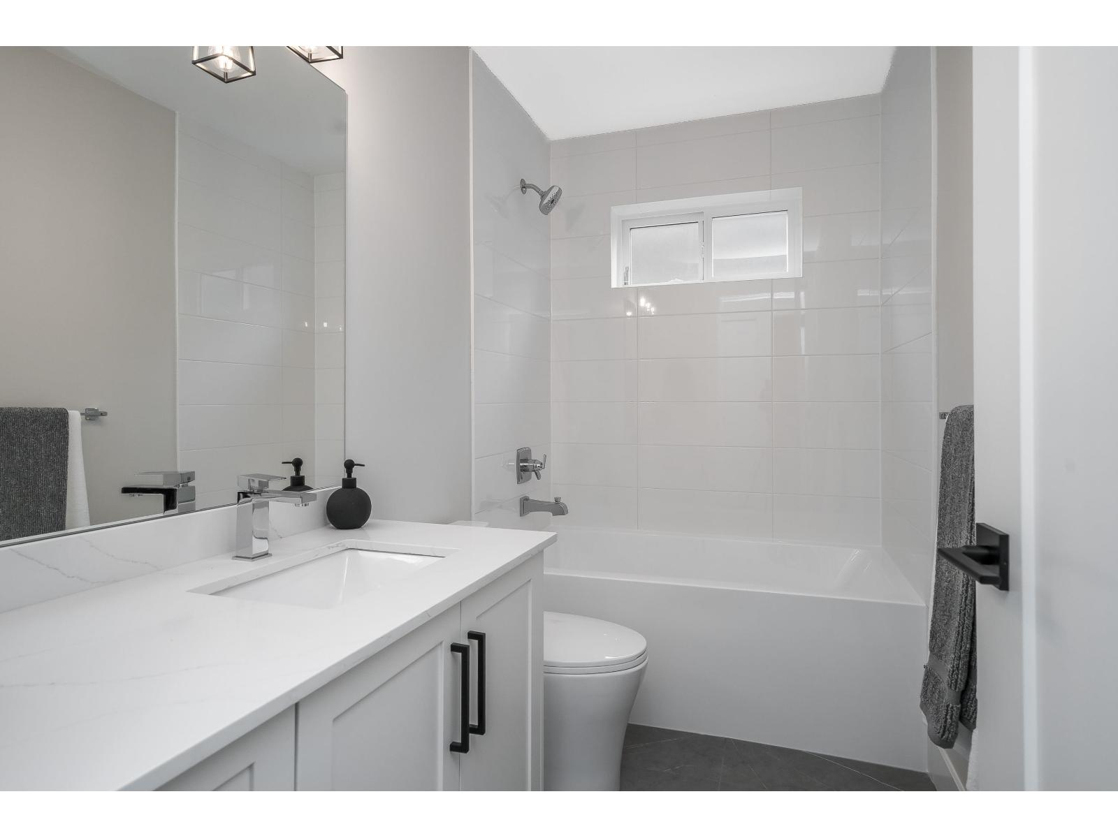 20516 76A AVENUE, Langley