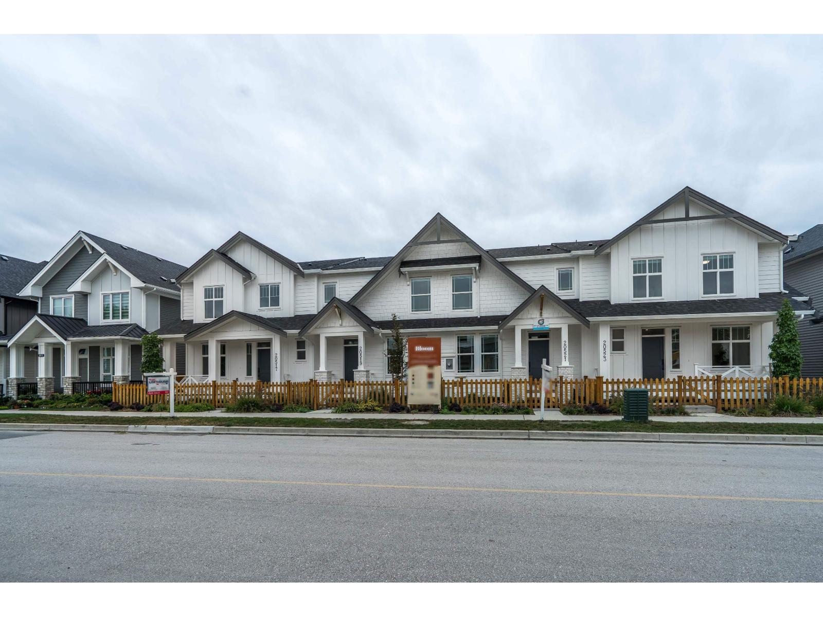 20516 76A AVENUE, Langley