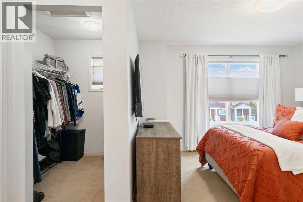 Single Family House for Sale in  Chaparral Valley Gardens SE Chaparral Calgary 