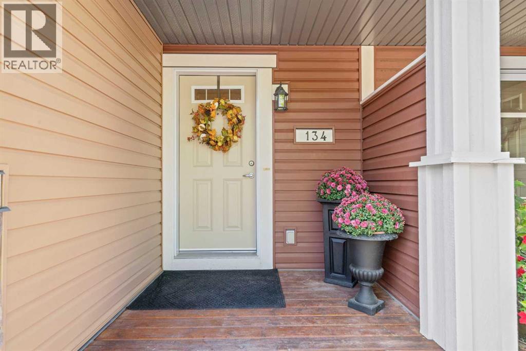 Single Family House for Sale in  Chaparral Valley Gardens SE Chaparral Calgary 