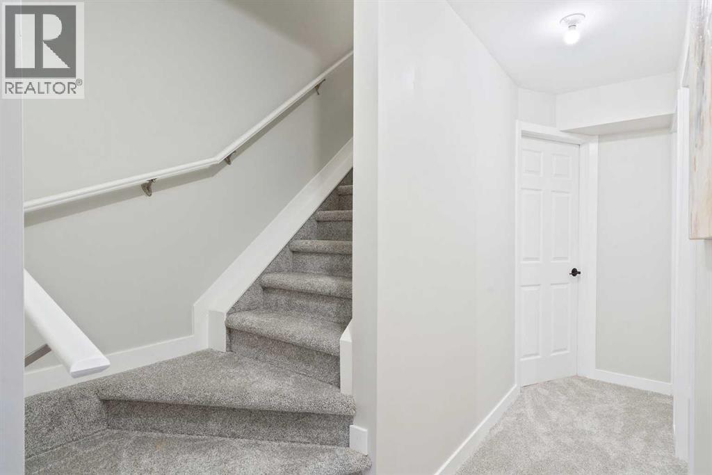 Single Family House for Sale in  Chaparral Valley Gardens SE Chaparral Calgary 
