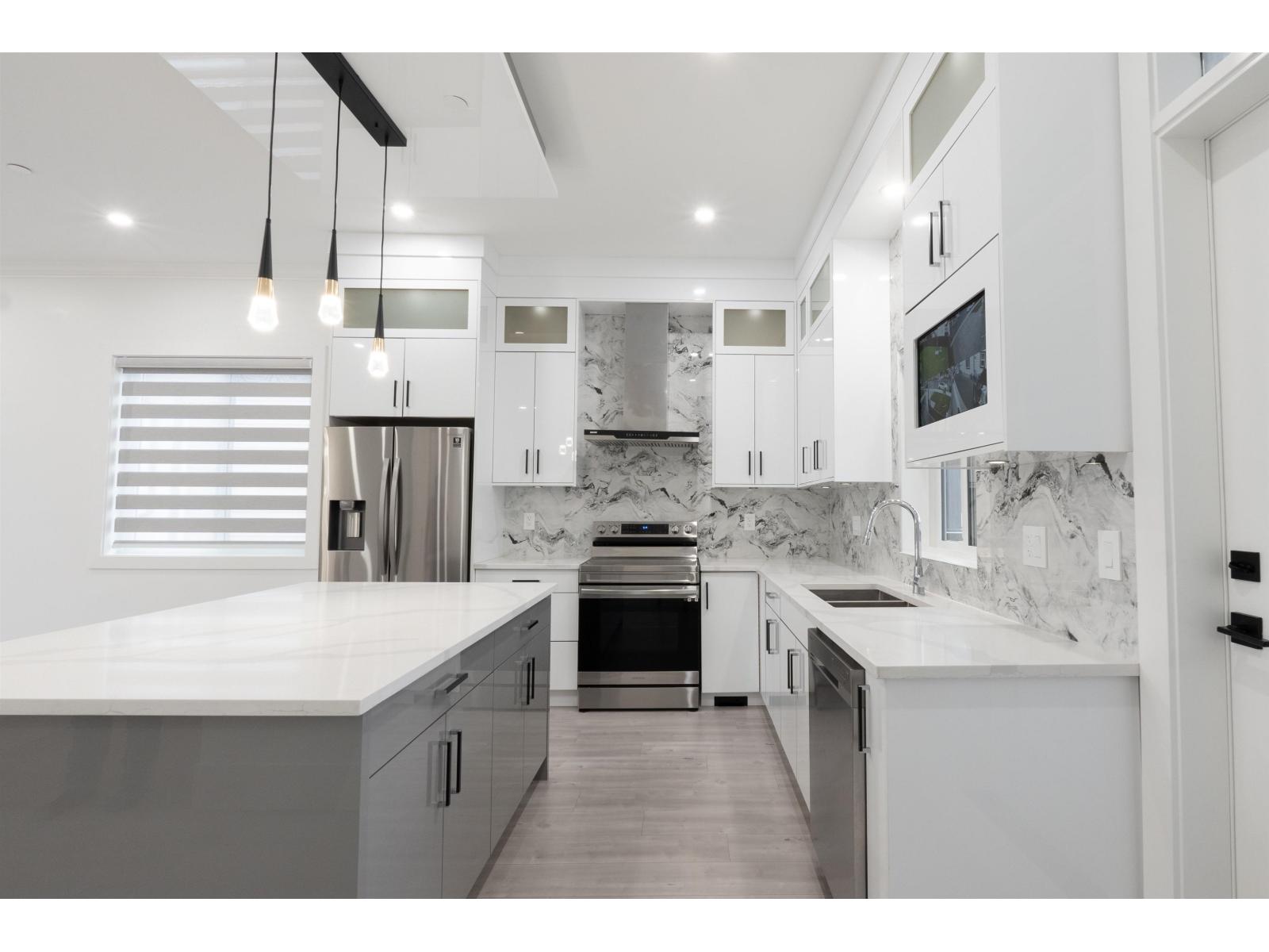 32689 CARTER AVENUE, Mission