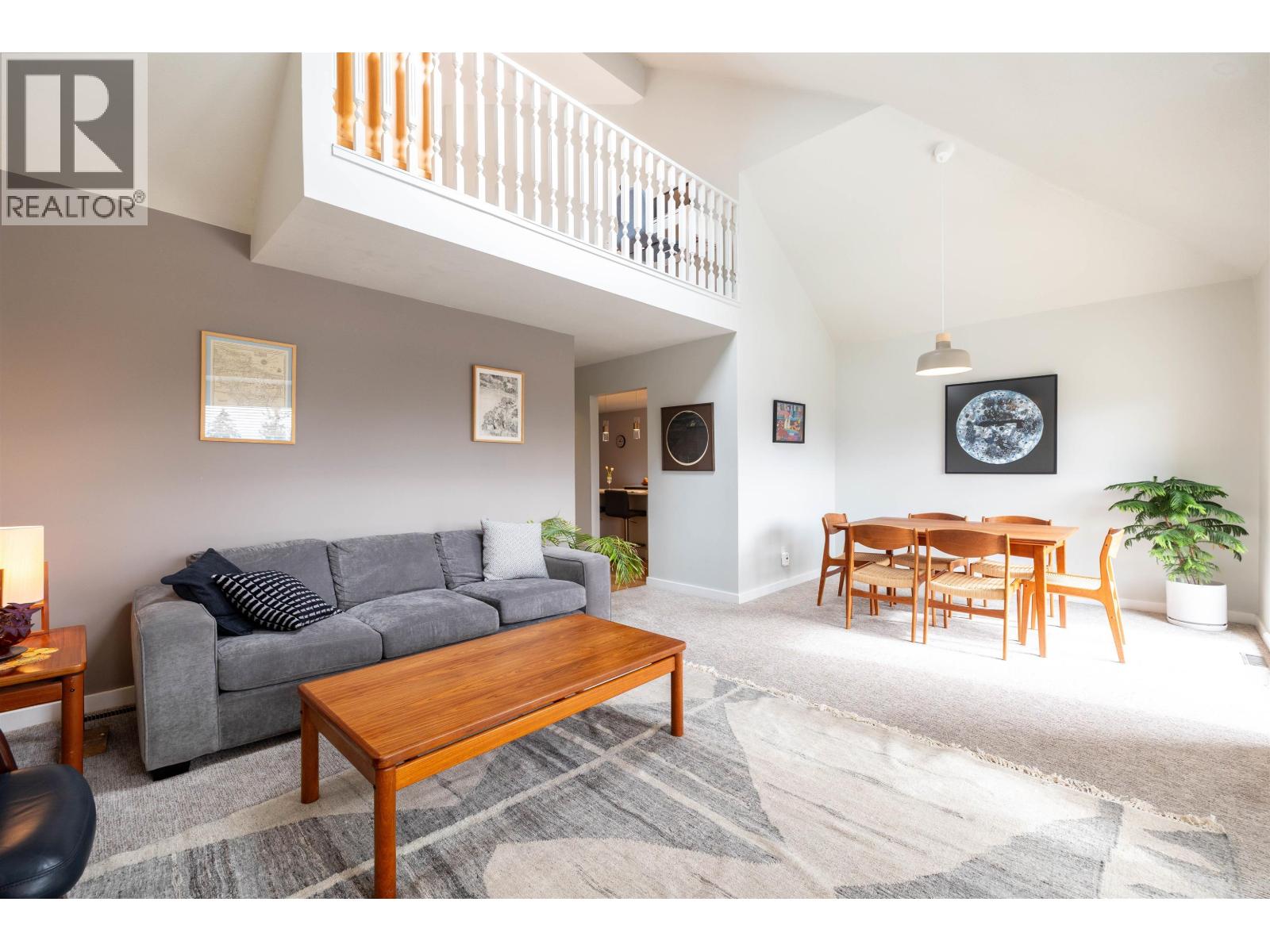 5709 OWL COURT, North Vancouver