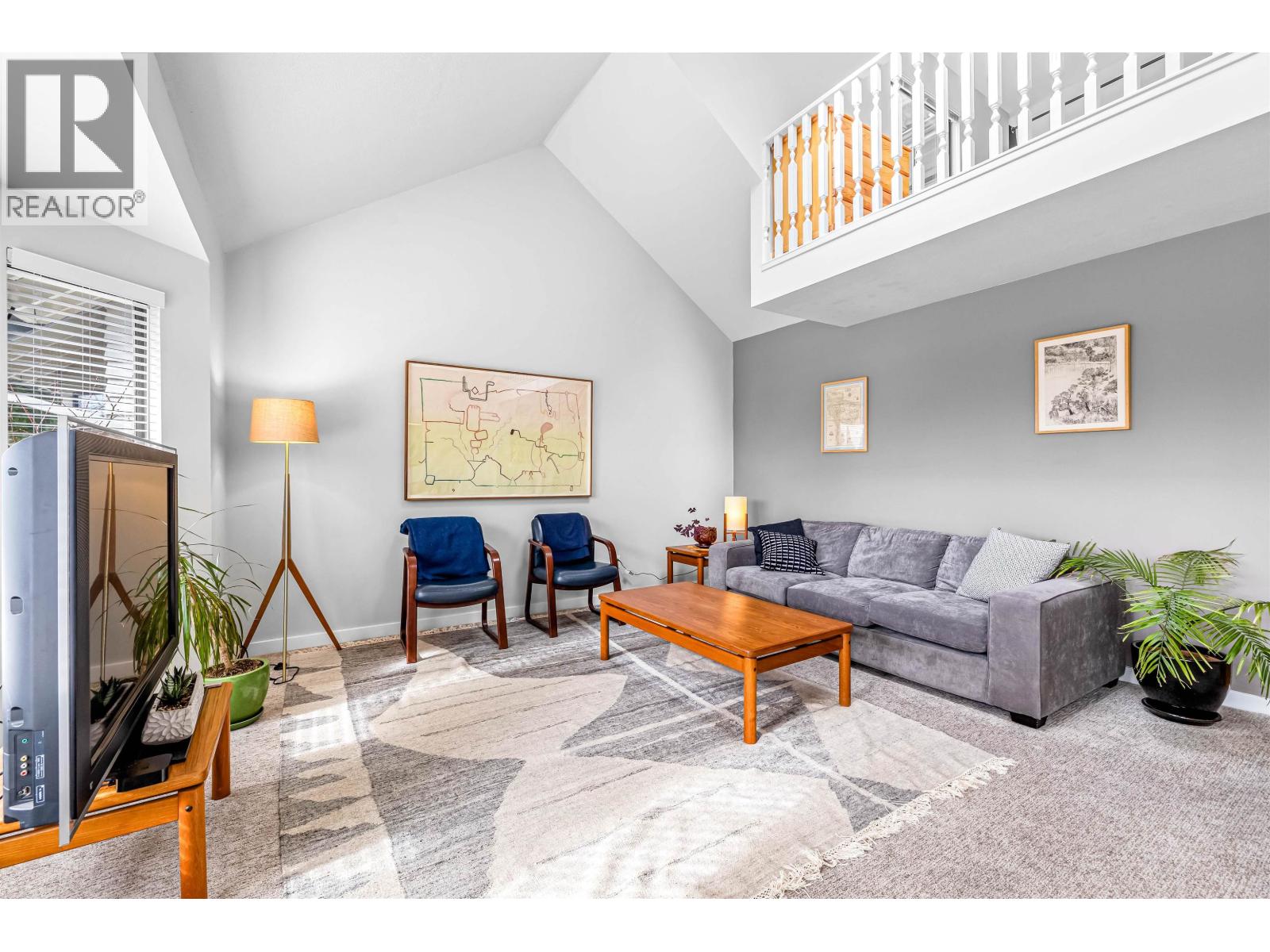5709 OWL COURT, North Vancouver