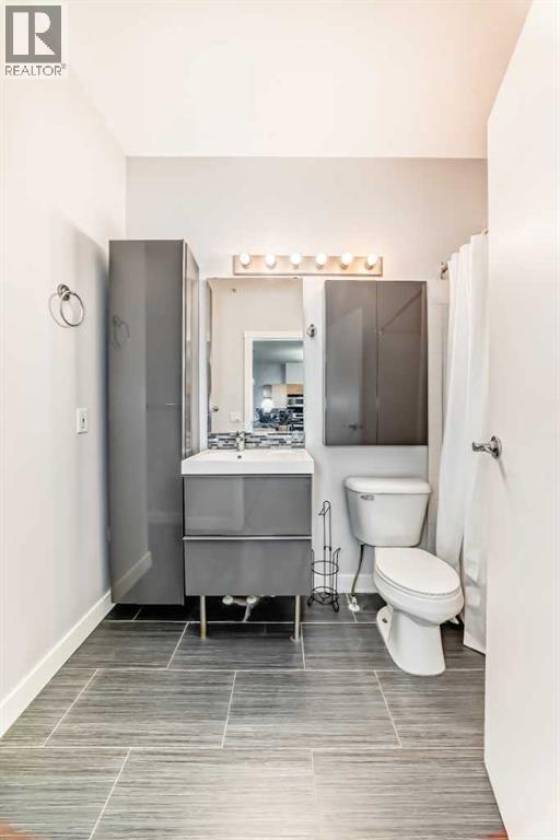 Single Family House for Sale in   Springborough Court SW Springbank Hill Calgary 