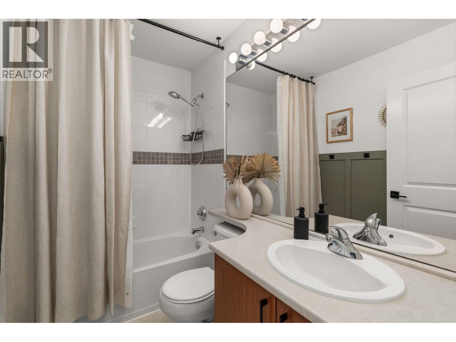 53 9088 HALSTON COURT, Burnaby