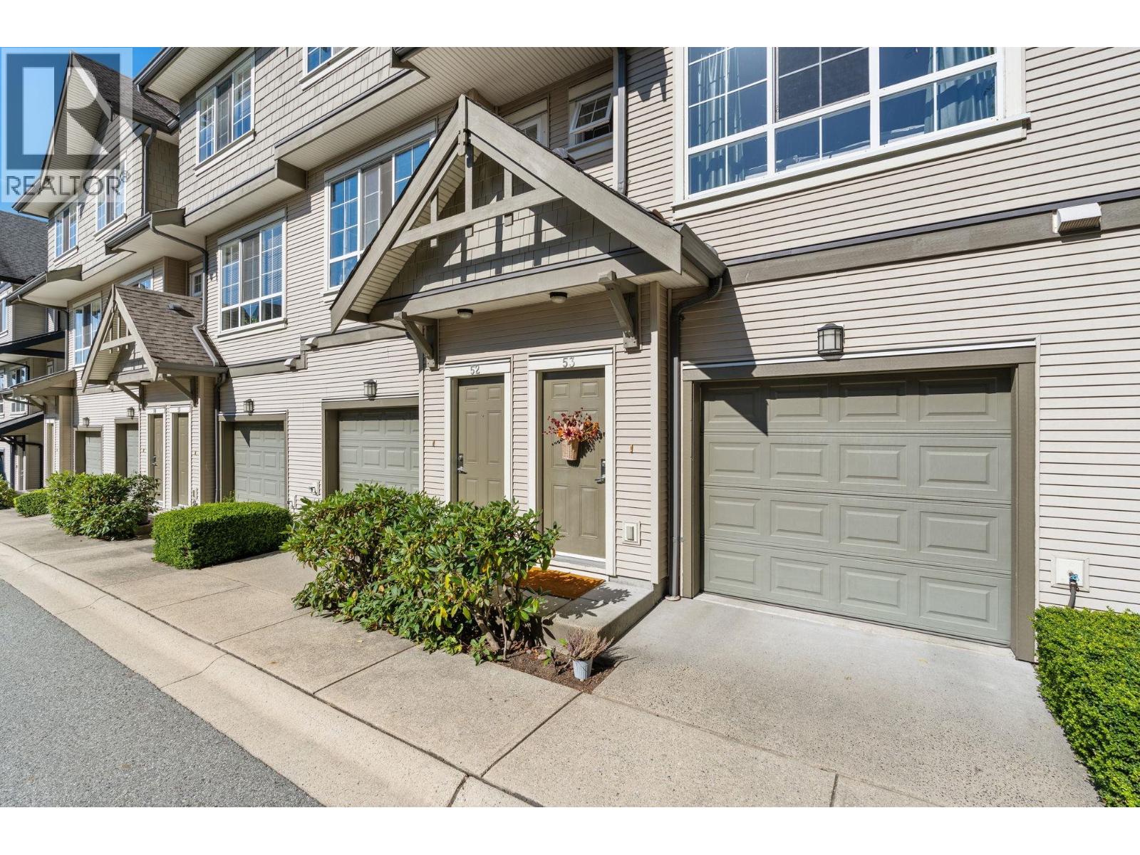 53 9088 HALSTON COURT, Burnaby