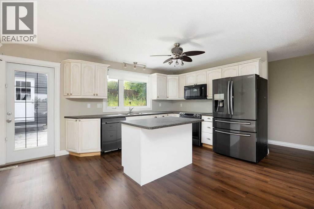 125 Beaconwood Place, Fort McMurray