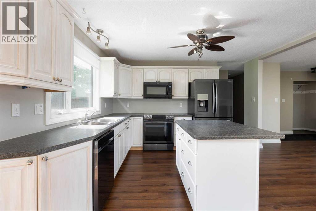125 Beaconwood Place, Fort McMurray