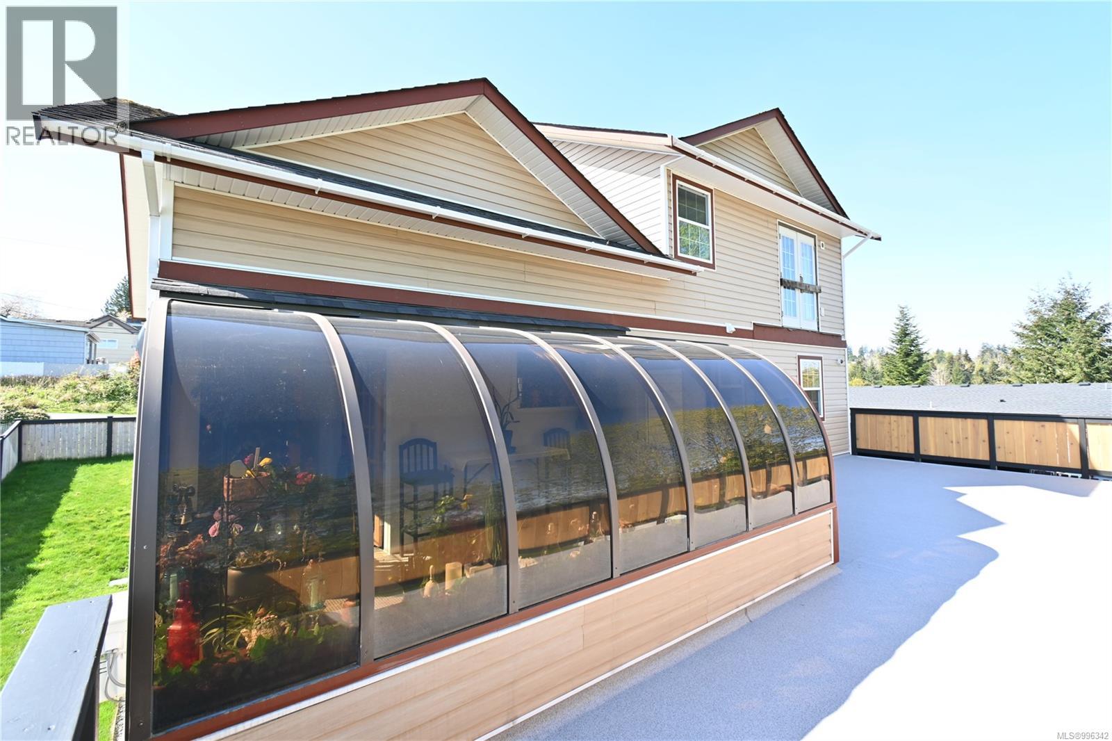 820 10th Ave, Campbell River