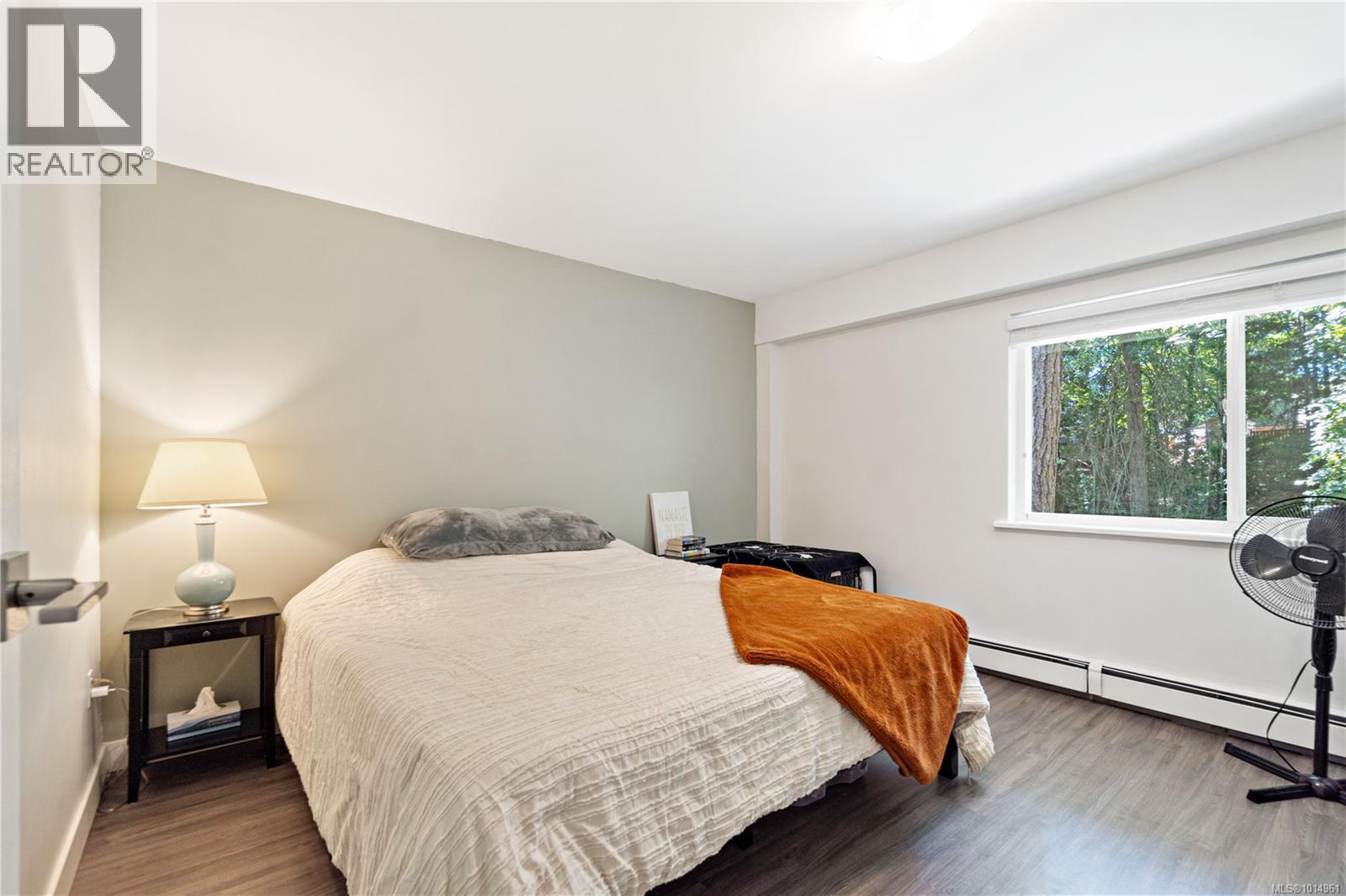 3365 Departure Bay Rd, Nanaimo