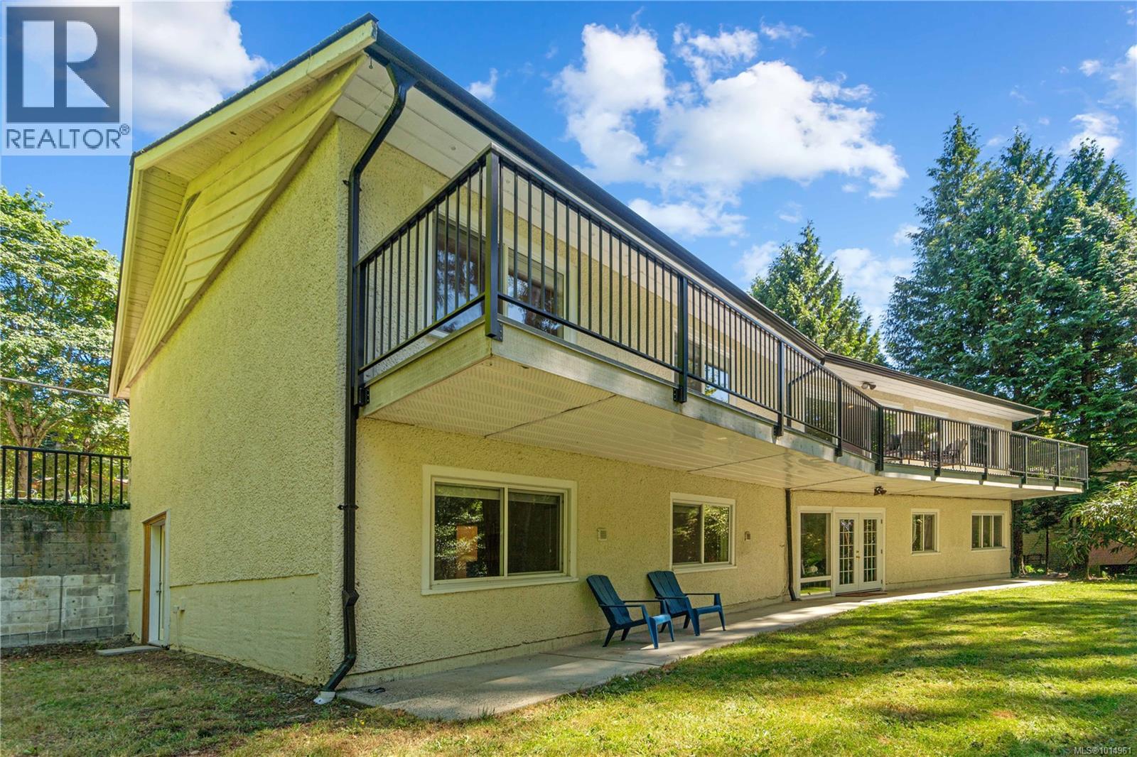 3365 Departure Bay Rd, Nanaimo