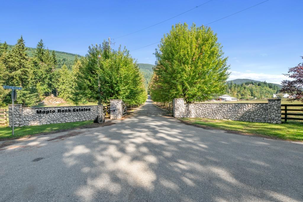 1400 MAPLE ROCK DRIVE, Columbia Valley, Columbia Valley