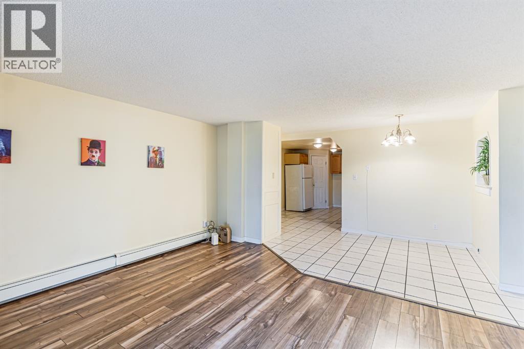 Single Family House for Sale in   Centre Street NW Huntington Hills Calgary 