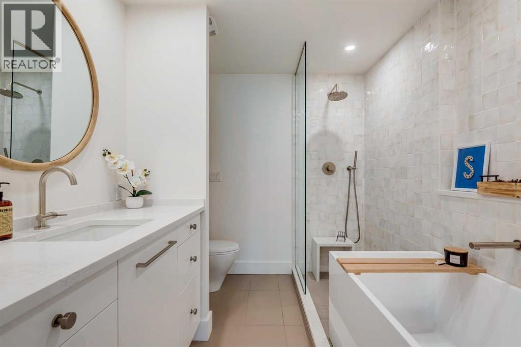 Single Family House Multi-level for Sale in    Street SW Beltline Calgary 